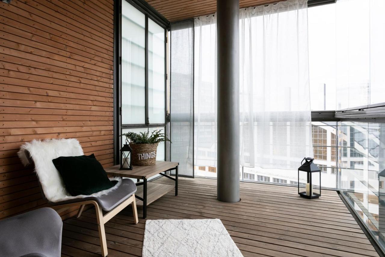2Ndhomes Luxury Kamppi Center Apartment With Spa And Terrace Helsínquia Exterior foto