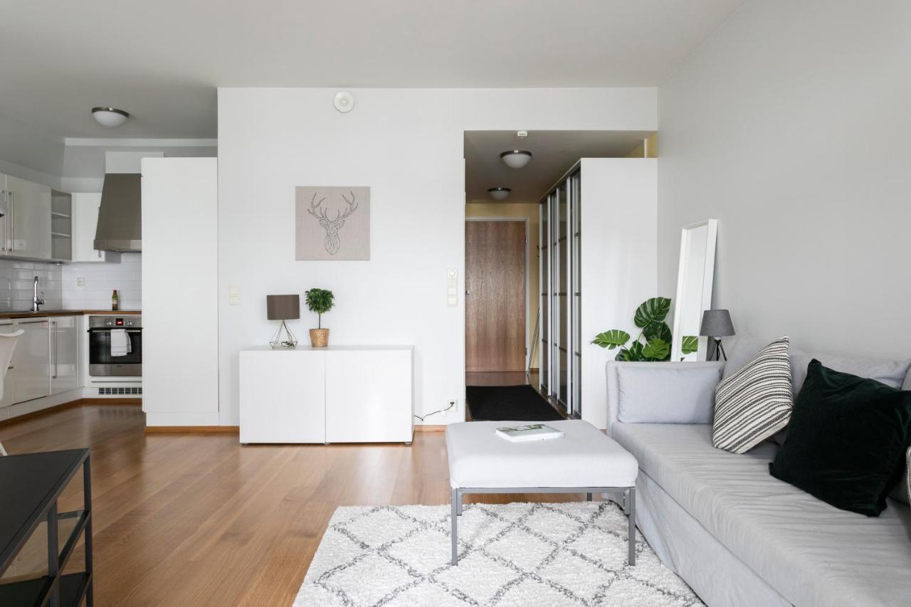 2Ndhomes Luxury Kamppi Center Apartment With Spa And Terrace Helsínquia Exterior foto
